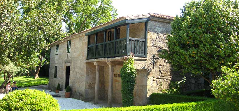 Casa Museo Rosalía de Castro